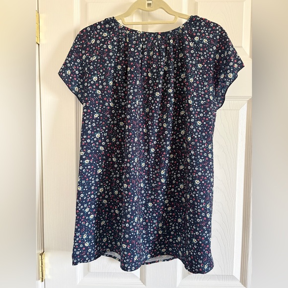 Floral Navy Blouse - Picture 2 of 4